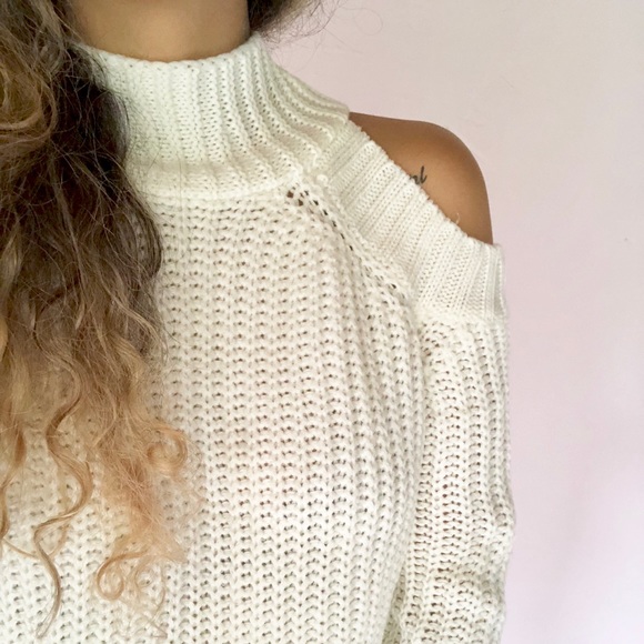 Ivory sweater top - Picture 3 of 4